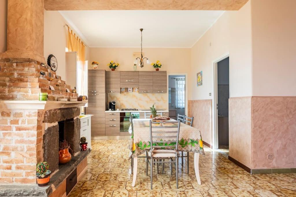 Villa Laura Пиедимонте Етнео Екстериор снимка